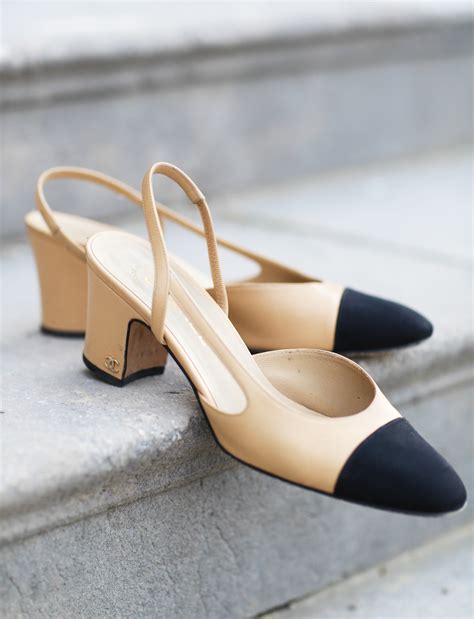 chanel pumps classic